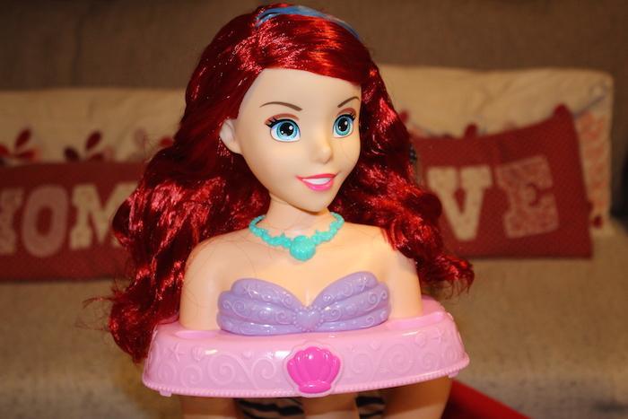 ariel-bath-styling-head-our-of-the-box
