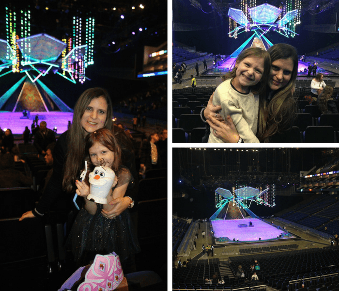 at-the-end-of-disney-on-ice-frozen-show